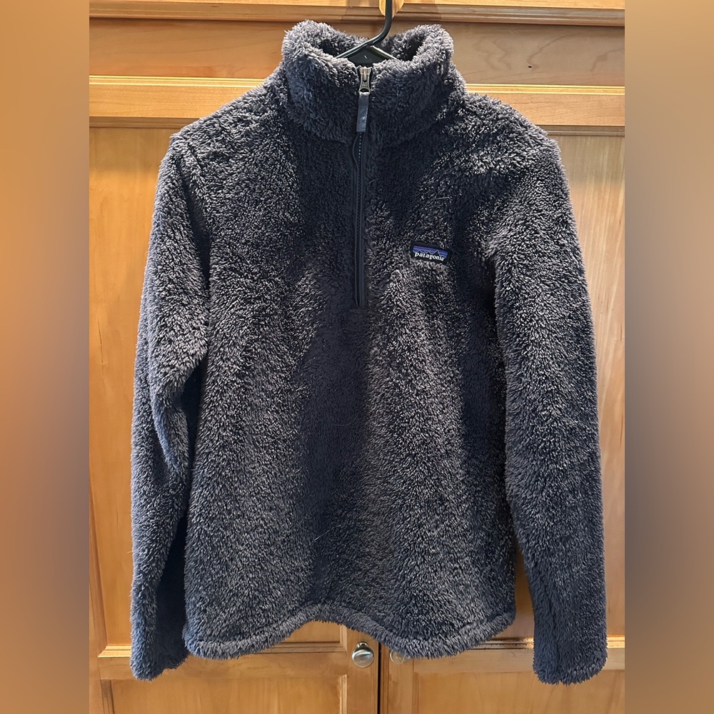 Patagonia woman’s 1/4 zip pullover